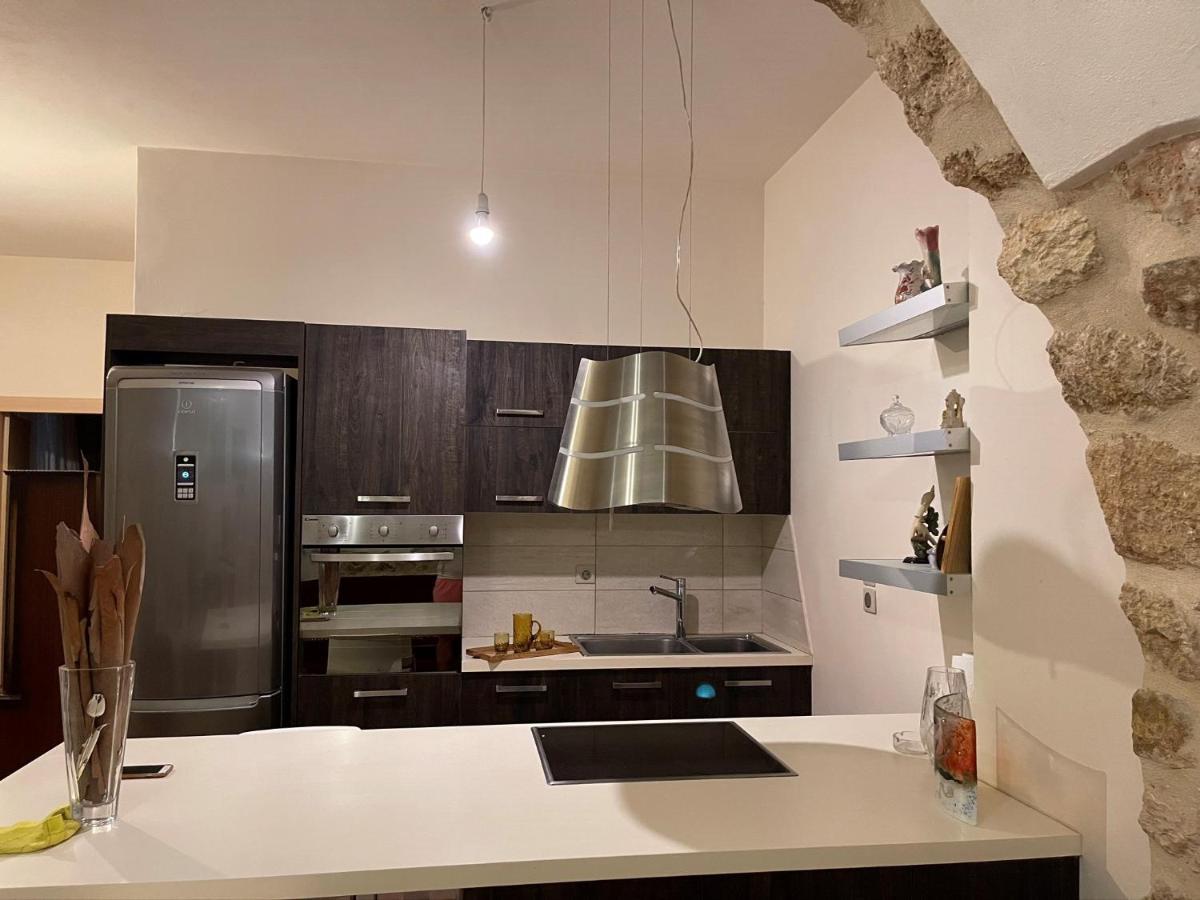 Καμάρα Χωριό Φοινίκι , Kamara Finiki Village Molaoi Bagian luar foto
