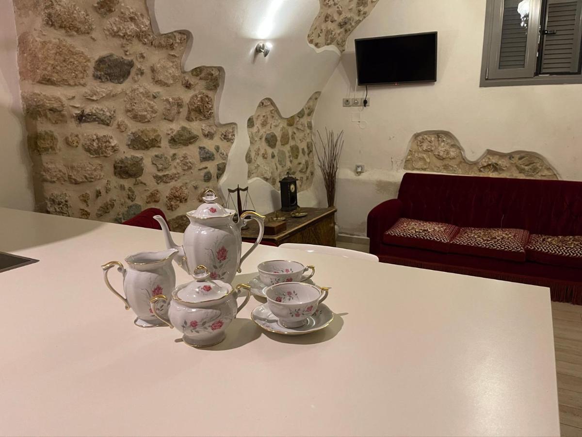 Καμάρα Χωριό Φοινίκι , Kamara Finiki Village Molaoi Bagian luar foto