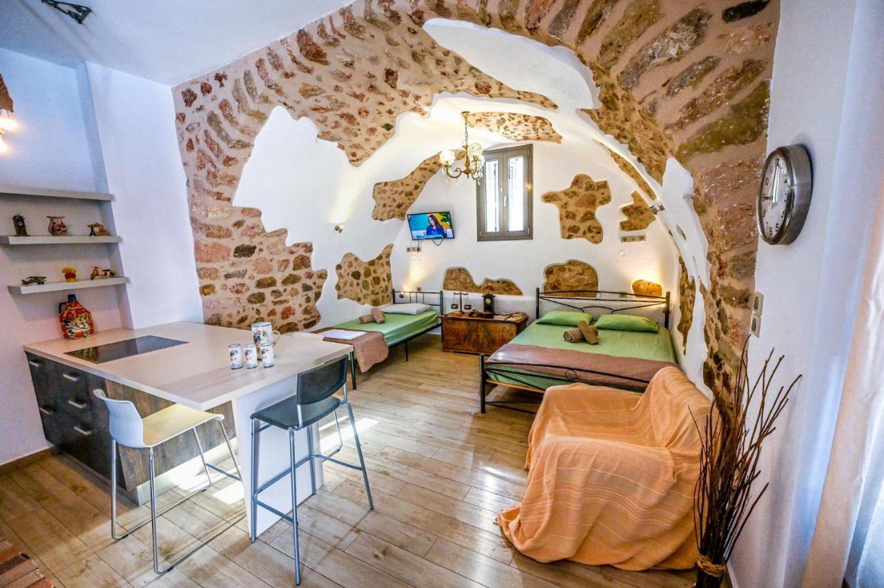 Καμάρα Χωριό Φοινίκι , Kamara Finiki Village Molaoi Bagian luar foto